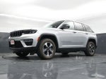 2024 Grand Cherokee Thumbnail 28