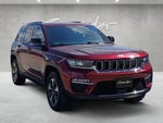 2025 Grand Cherokee Thumbnail 2