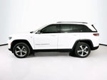 2022 Grand Cherokee Thumbnail 3