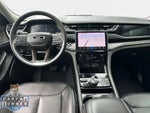 2023 Grand Cherokee Thumbnail 16