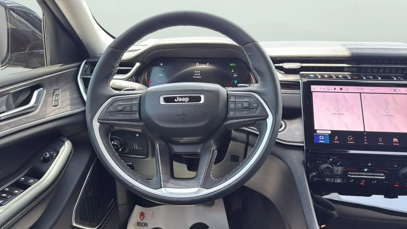 2023 Jeep Grand Cherokee 30th Anniversary 4xe