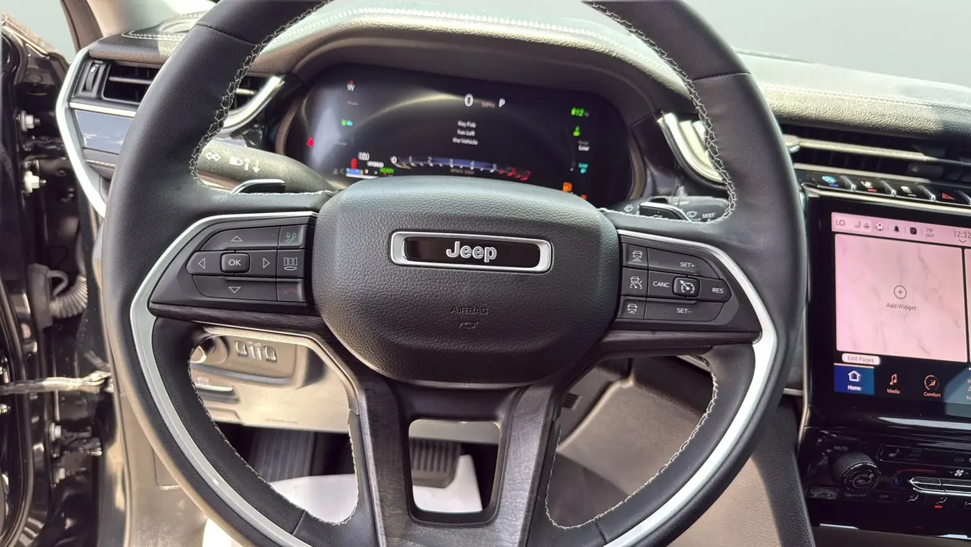 2023 Jeep Grand Cherokee 30th Anniversary 4xe
