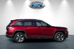 2023 Grand Cherokee Thumbnail 3