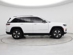 2023 Grand Cherokee Thumbnail 7