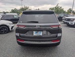 2024 Grand Cherokee Thumbnail 4