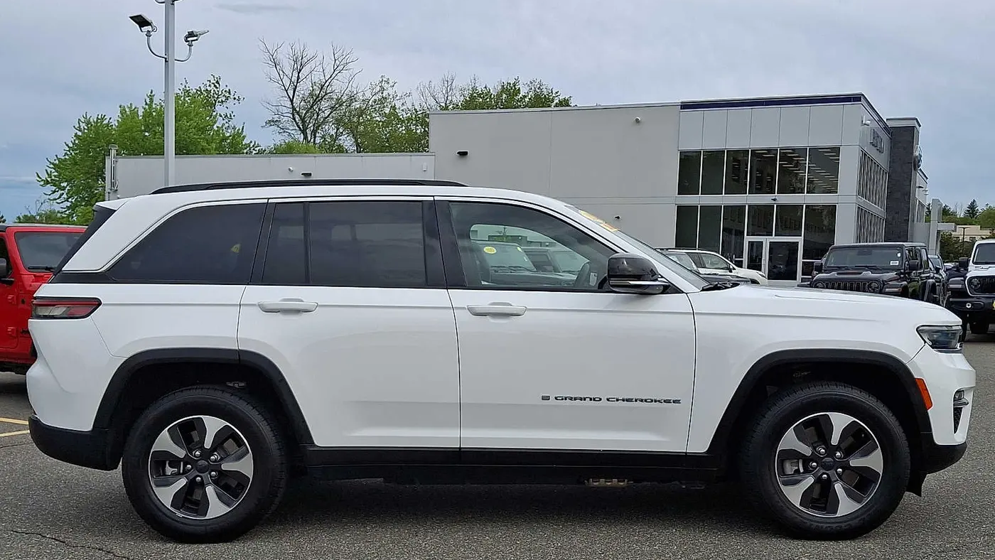 2024 Jeep Grand Cherokee Anniversary Edition 4xe