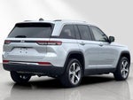 2023 Grand Cherokee Thumbnail 4