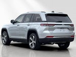 2023 Grand Cherokee Thumbnail 6