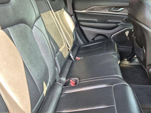 2024 Jeep Cherokee - $21,650