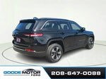 2024 Grand Cherokee Thumbnail 3