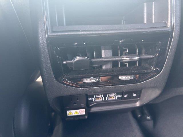 2024 Jeep Cherokee - $25,950