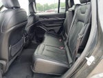 2024 Grand Cherokee Thumbnail 12