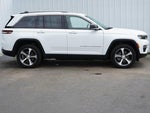 2023 Grand Cherokee Thumbnail 2
