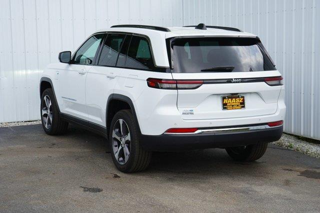 2023 Jeep Cherokee - $23,900