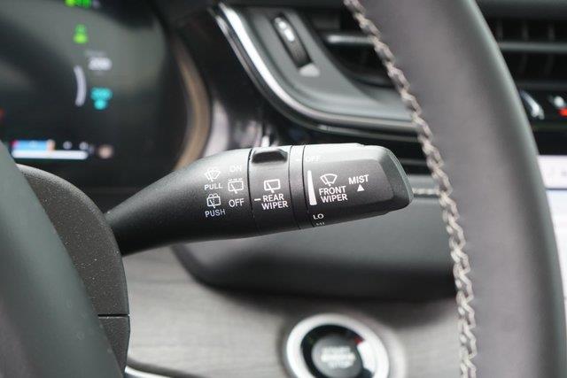 2023 Jeep Cherokee - $23,900