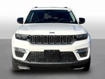 2023 Grand Cherokee Thumbnail 2