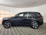 2024 Grand Cherokee Thumbnail 4