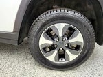 2022 Grand Cherokee Thumbnail 9
