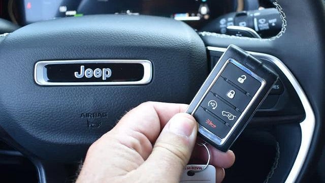 2023 Jeep Grand Cherokee 30th Anniversary 4xe