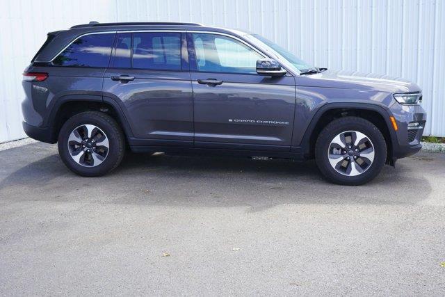 2024 Jeep Cherokee - $22,500