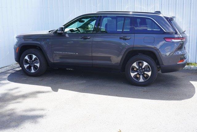 2024 Jeep Cherokee - $22,500