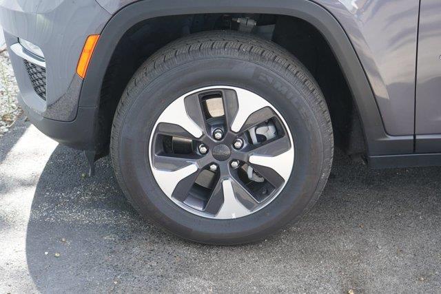 2024 Jeep Cherokee - $22,500