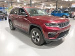 2022 Grand Cherokee Thumbnail 4