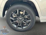 2023 Grand Cherokee Thumbnail 12