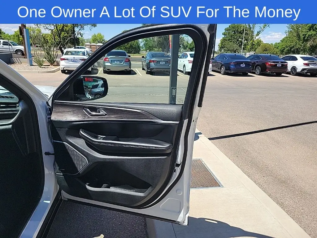2024 Jeep Cherokee - $21,711
