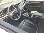 2024 Grand Cherokee Thumbnail 3
