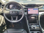 2024 Grand Cherokee Thumbnail 4