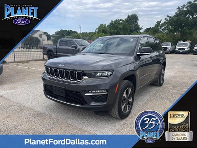 Photo of a 2022 Jeep Grand Cherokee 4X4 4XE 4DR SUV for sale