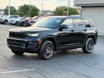 2024 Grand Cherokee Thumbnail 8