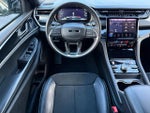 2024 Grand Cherokee Thumbnail 31