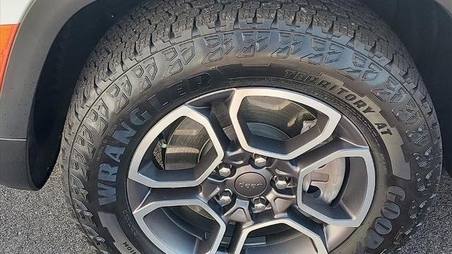 2022 Jeep Grand Cherokee Trailhawk 4xe