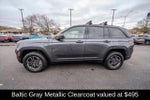 2022 Grand Cherokee Thumbnail 4