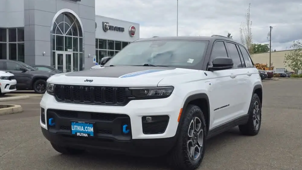 Preowned 2023 Jeep Grand Cherokee Trailhawk 4xe Carb State Package for Sale