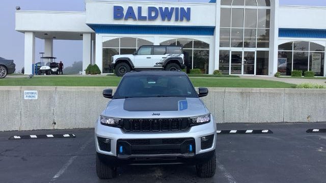 2022 Jeep Grand Cherokee Trailhawk 4xe