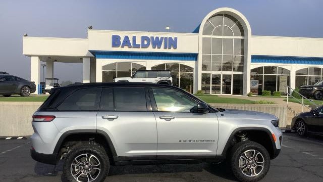 2022 Jeep Grand Cherokee Trailhawk 4xe