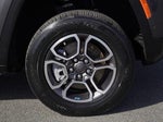 2022 Grand Cherokee Thumbnail 9