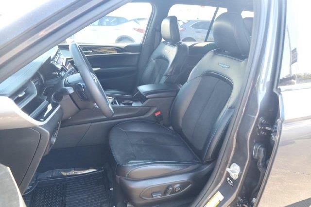 2024 Jeep Cherokee - $27,990