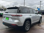 2024 Grand Cherokee Thumbnail 6
