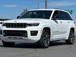 2023 Grand Cherokee Thumbnail 8