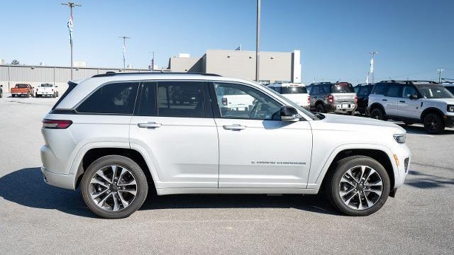 2023 Jeep Grand Cherokee Overland 4xe