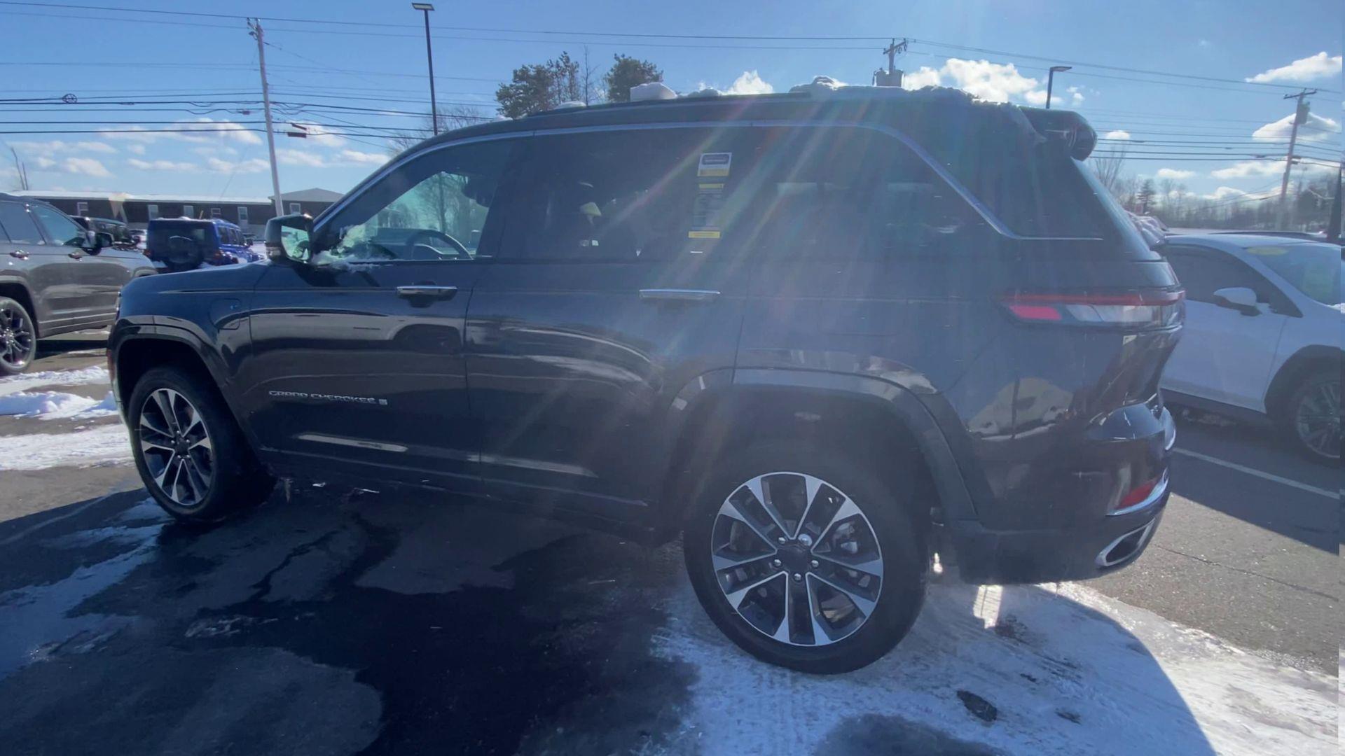 2023 Jeep Grand Cherokee Overland 4xe