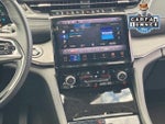 2023 Grand Cherokee Thumbnail 14