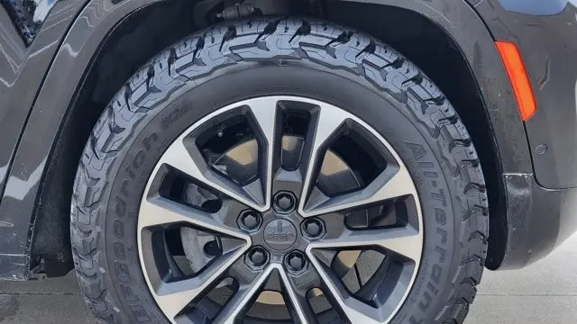 2022 Jeep Grand Cherokee Overland 4xe