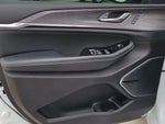 2025 Grand Cherokee Thumbnail 9