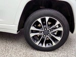 2023 Grand Cherokee Thumbnail 8