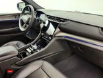 2023 Grand Cherokee Thumbnail 21